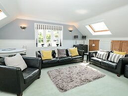 1 The Old Coach House