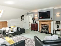 1 The Old Coach House