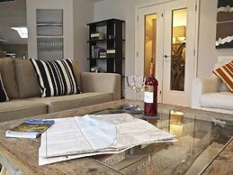 Diddly Squat, 43 Dart Marina