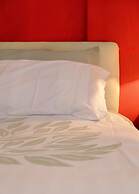 Beating Heart City Family Home Next to Beach