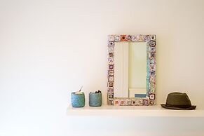 Beating Heart City Family Home Next to Beach