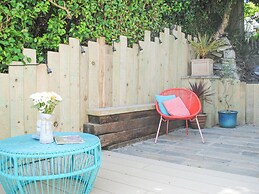 Hydeaway, 7 Grafton Towers