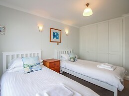 7 Thurlestone Rock
