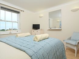 8 Thurlestone Beach