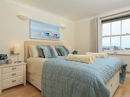 8 Thurlestone Beach