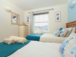 8 Thurlestone Beach
