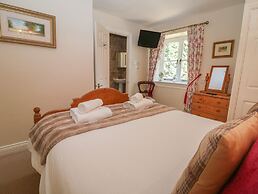 South Hill Farmhouse