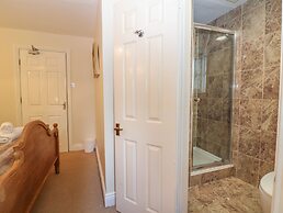 South Hill Farmhouse