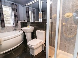 South Hill Farmhouse