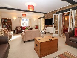 South Hill Farmhouse