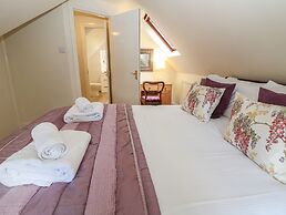 South Hill Farmhouse