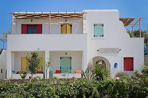 Ailouros summer hotel