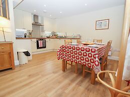 The Cottage At Barrow Mead