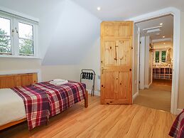 The Cottage At Barrow Mead