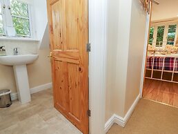 The Cottage At Barrow Mead