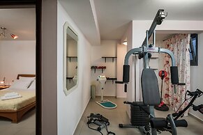 Beautiful Pool Villa for Relaxing Family Holidays