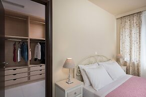 Beautiful Pool Villa for Relaxing Family Holidays