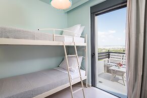 Beautiful Pool Villa for Relaxing Family Holidays