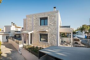 Beautiful Pool Villa for Relaxing Family Holidays