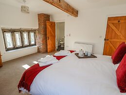 The Cottage, Beeston Hall