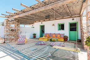 Ailouros guest house