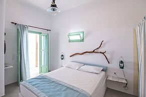 Ailouros guest house
