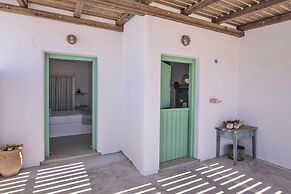 Ailouros guest house