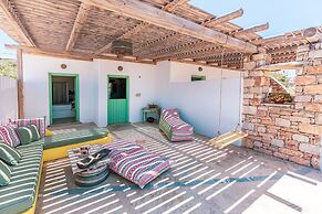 Ailouros guest house