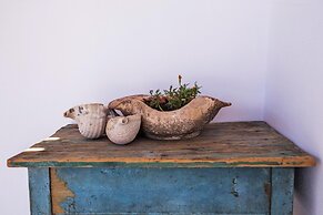 Ailouros guest house