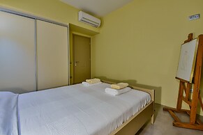 Boutique Stone Cottage With Large Terraces