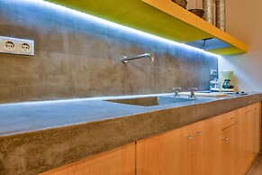 Boutique Stone Cottage With Large Terraces