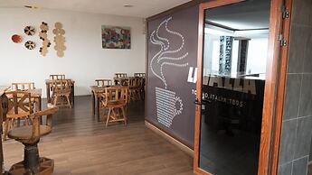 Hotel Le Pousse Pousse