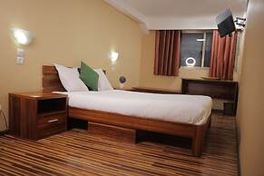 Hotel Le Pousse Pousse