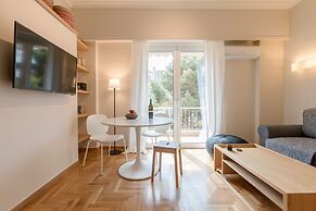 Chic Flat at Kolonaki in Heart of Athens