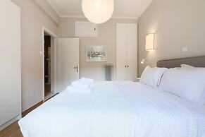 Chic Flat at Kolonaki in Heart of Athens