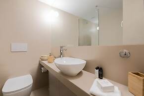 Chic Flat at Kolonaki in Heart of Athens