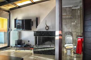 City & Sea Two Floor Flat with View Next to Metro