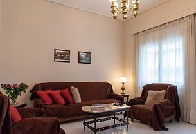 Classy & Spacious Flat near Marina of Patra