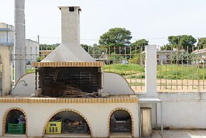Comfy Vacation Flat Near the Beach