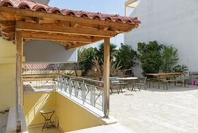 Comfy Vacation Flat Near the Beach