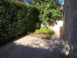 4 Yonatan - Emek Refaim - Jerusalem-Rent