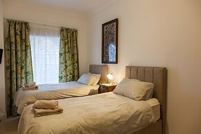 Apartment 3 The Grove