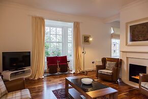 Apartment 3 The Grove