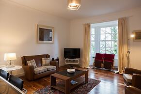 Apartment 3 The Grove