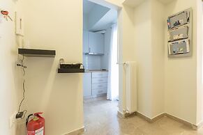 Cozy Flat with Terrace & Patio near Lycabettus