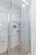 Cozy Flat with Terrace & Patio near Lycabettus