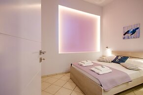 Cozy Home close to old Port Sea Front & Parking