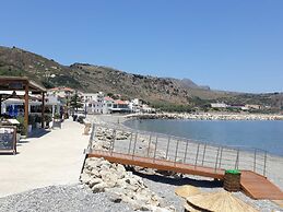 Cozy Home close to old Port Sea Front & Parking