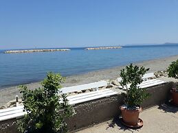 Cozy Home close to old Port Sea Front & Parking