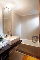 Dream City Apartment near Beach & Venetian Port